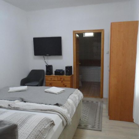 Almagyar Vendégház Eger Extérieur photo